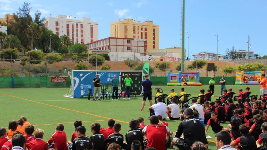 Un millar de niños participaron esta temporada en las Escuelas de Fútbol de Base del IMD