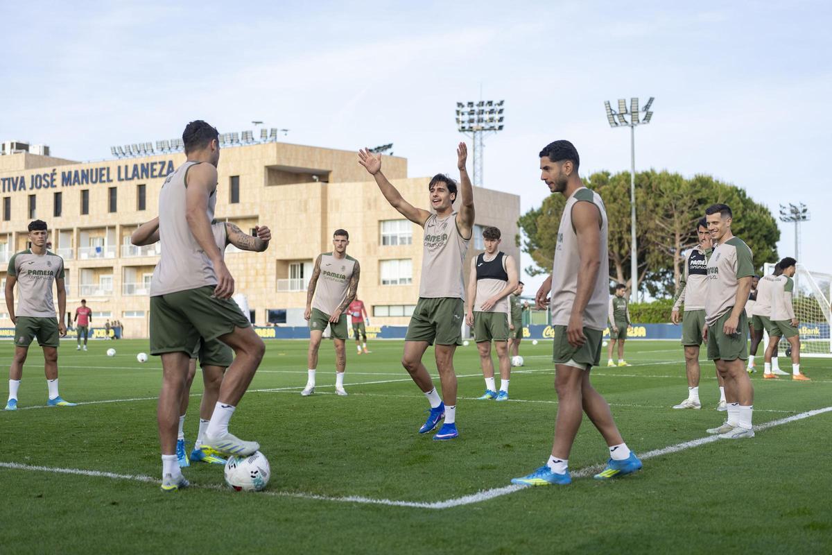 Un punto separa al Villarreal de la Champions: recibe al Levante en un derbi con urgencias opuestas — image 2