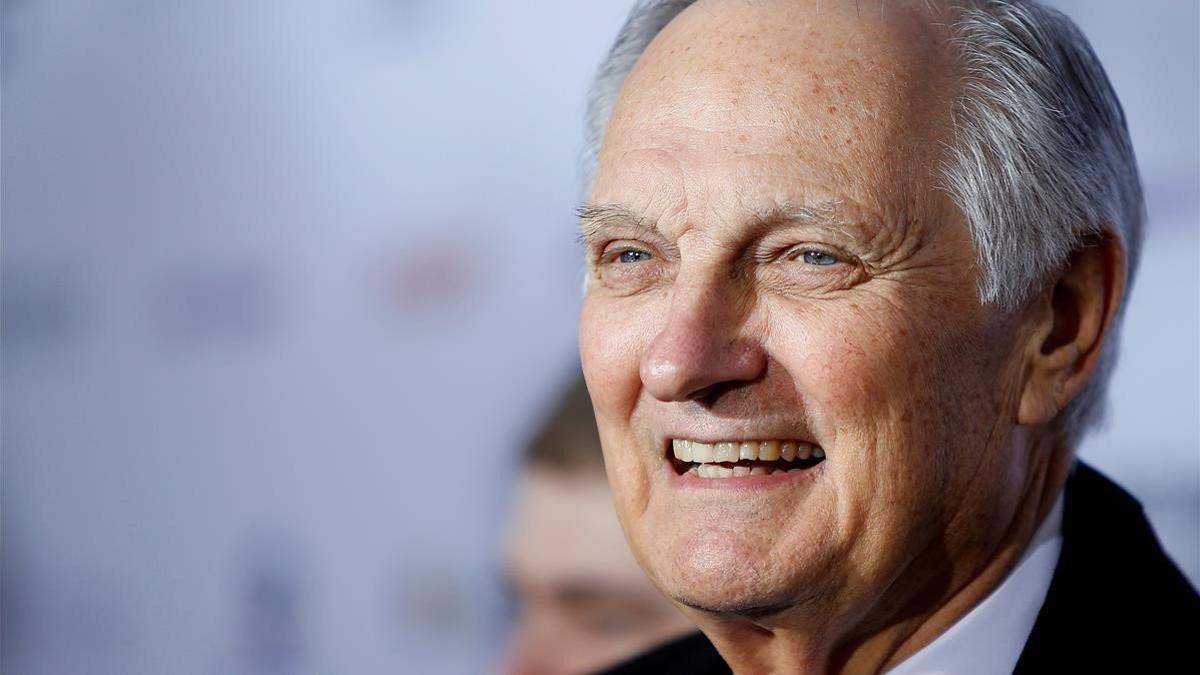 zentauroepp45334603 alan alda181005114354