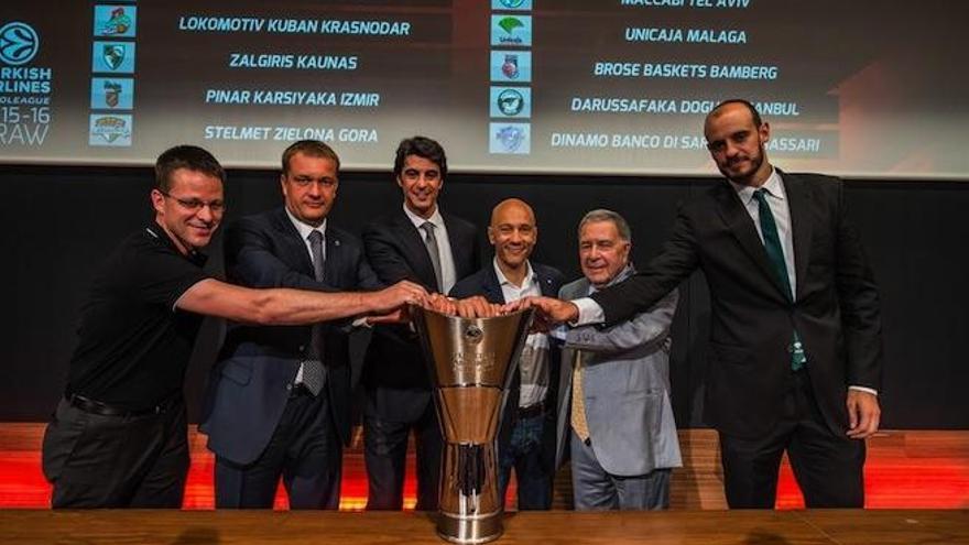 Rolf Beyer, general manager del Brose; Andrey Vatutin, presidente del CSKA; Ibrahim Kutluay, general manager del Darussafaka; Shimon Mizrahi, presidente del Maccabi; Federico Pasquini, del Sassari; y Carlos Jiménez.