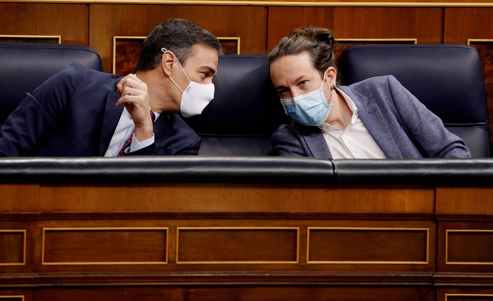 Pedro Sánchez y Pablo Iglesias. FOTO: JOSÉ LUIS ROCA