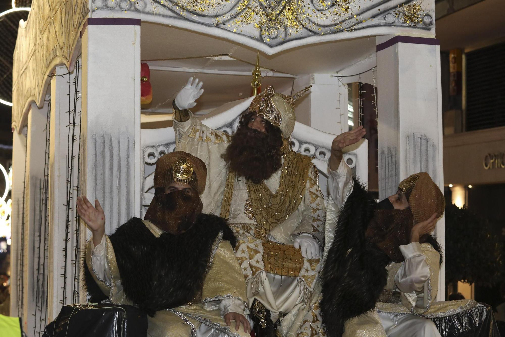 Cabalgata de Reyes Magos en Avilés