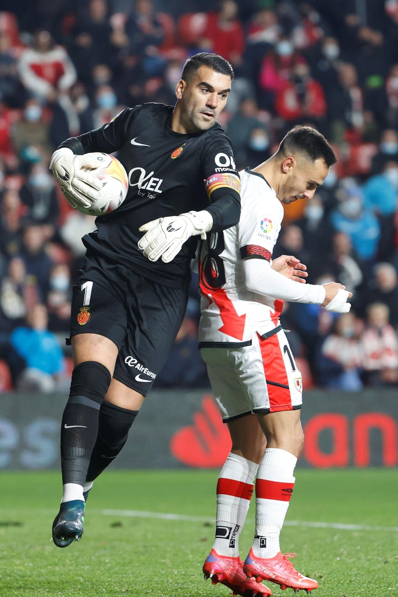 Esperpéntico Mallorca en Vallecas (3-1)