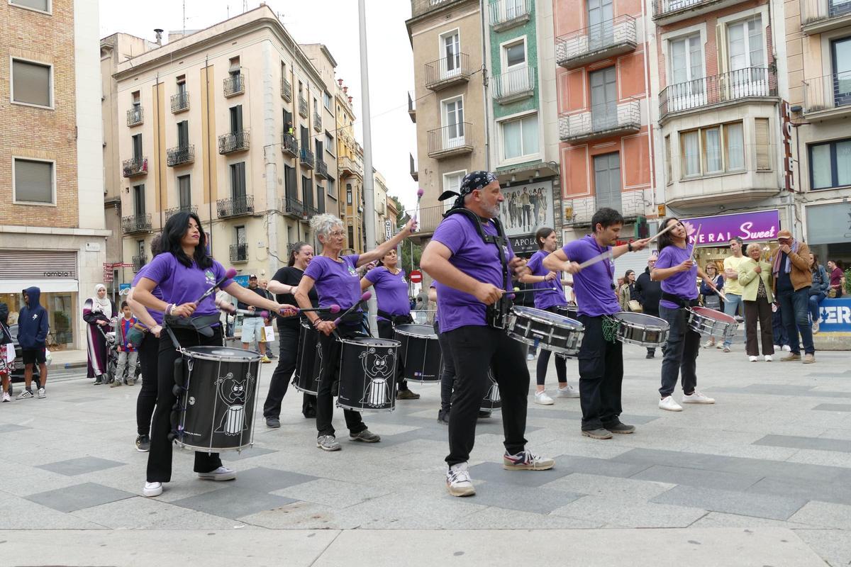 EN IMATGES | La tercera edició del Tramuntakada Festival fa vibrar el centre de Figueres
