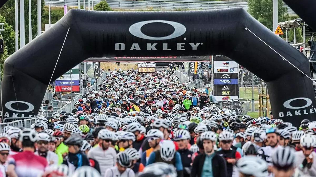 11.000 ciclistas se han juntado en las careteras del Pirineo para realizar estas pruebas