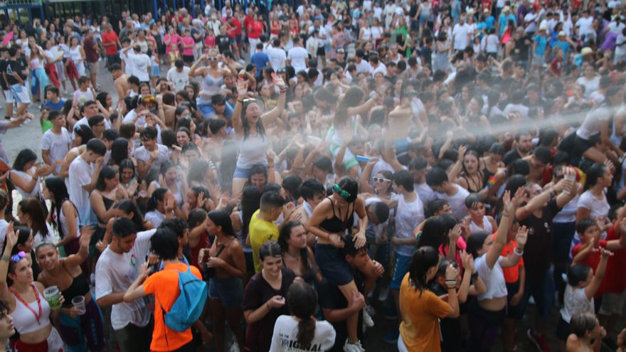 Multitudinario Esclafit en Burriana