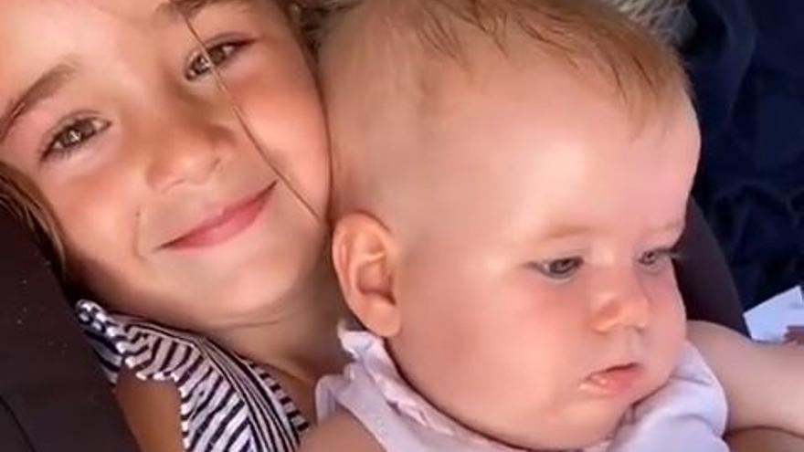 La familia de Anna y Olivia publican un nuevo vídeo de las niñas