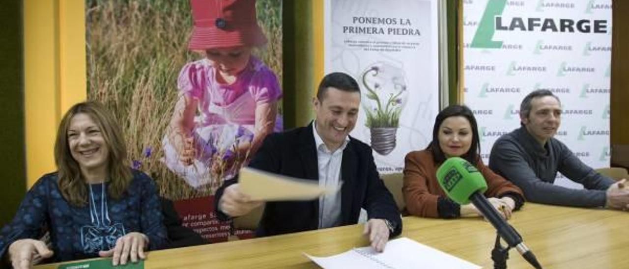 Lafarge premia negocios innovadores en la comarca