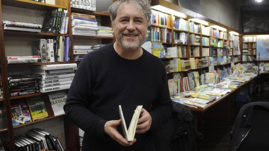 Manuel Rivas, en la presentación de uno de sus libros.