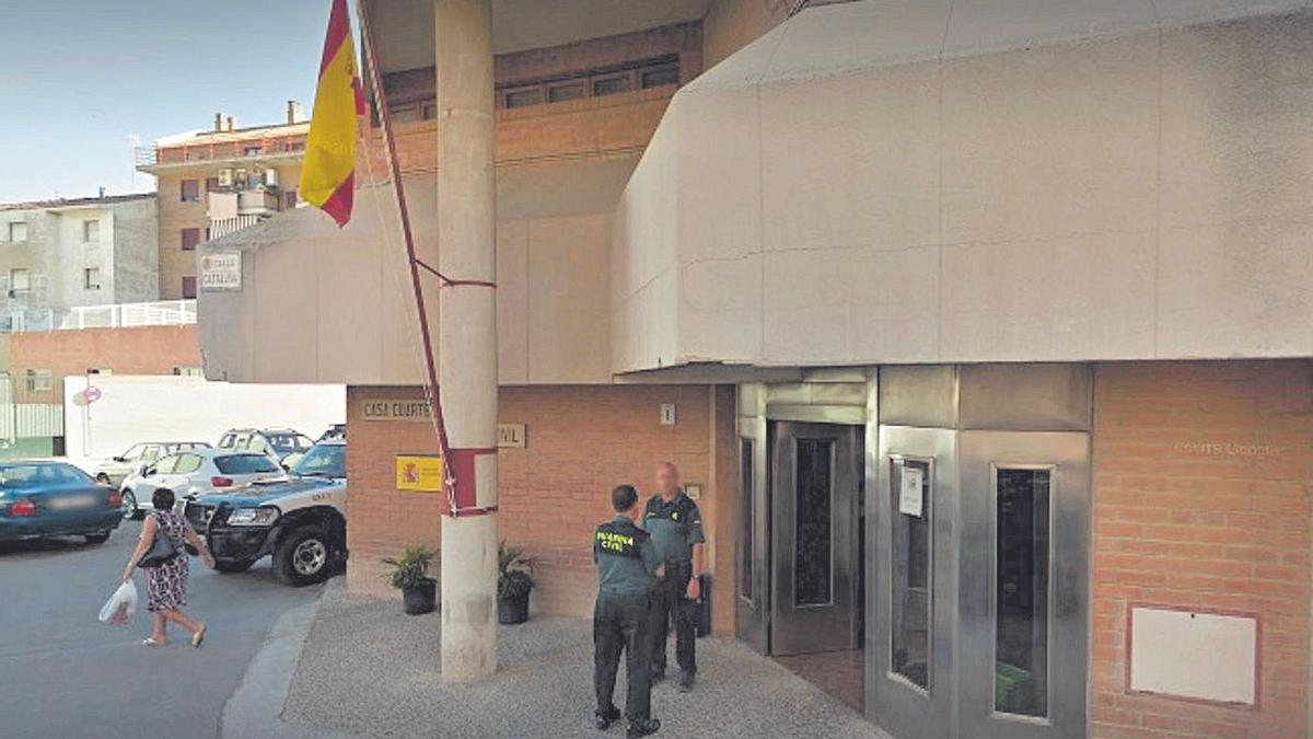 El arrestado se encuentra en el puesto de la Guardia Civil en Casetas.