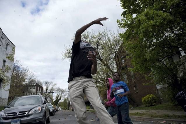 Los disturbios en Baltimore, en imágenes