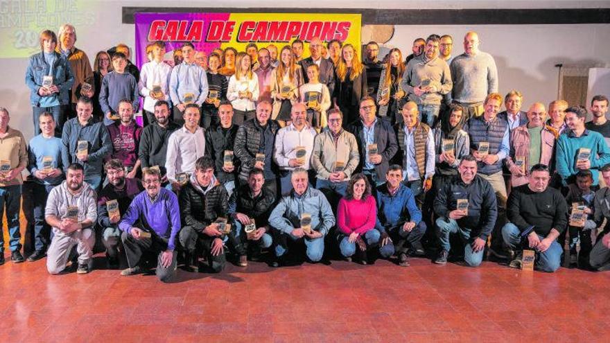 La Federació d’Automobilisme premia a los más rápidos.