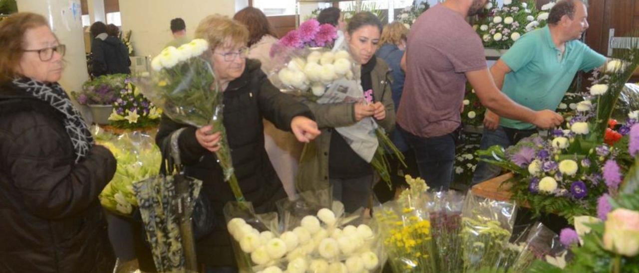 El Mercado das Flores de 2019, en el salón José Peña. |   // FDV