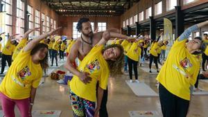 Una reciente clase de yoga, sin relación con las sectas, celebrada recientemente en Ciudad de México.