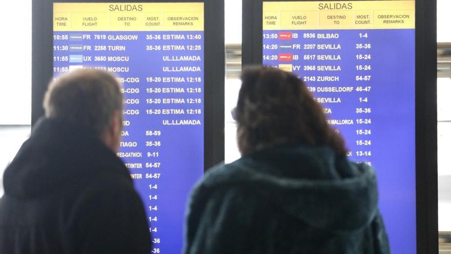 Las aerolíneas ofertan este verano 6,2 millones de plazas desde Manises, un 14,3 % más
