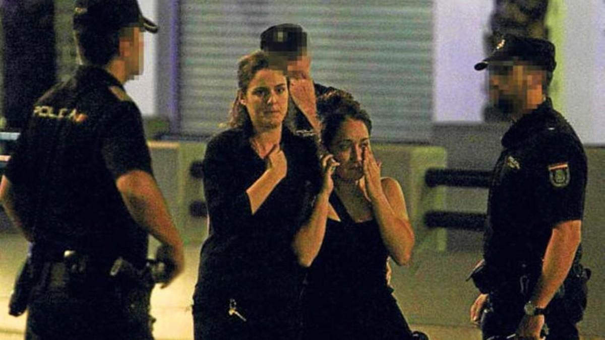 Dos mujeres en estado de shock tras el tiroteo