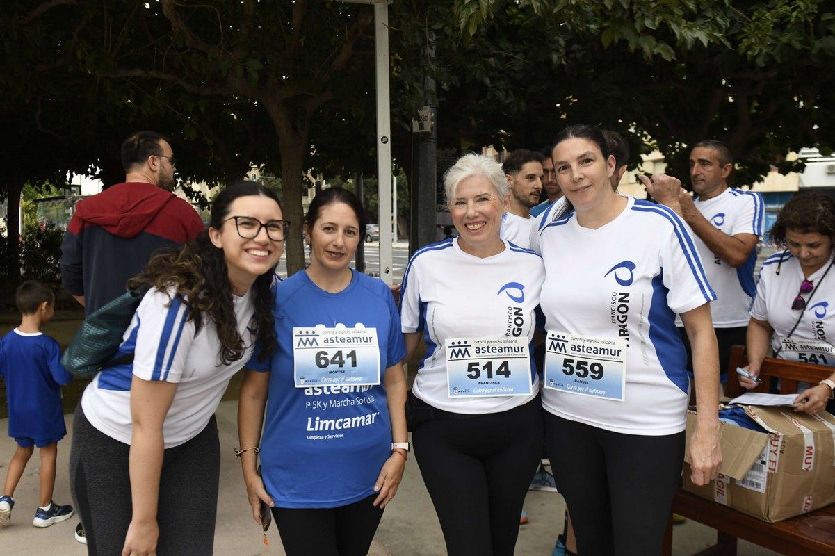 La carrera y marcha Solidaria Asteamur, en imágenes