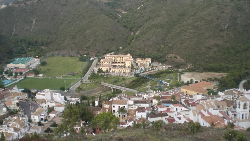 Imagen del pueblo de Benahavís.