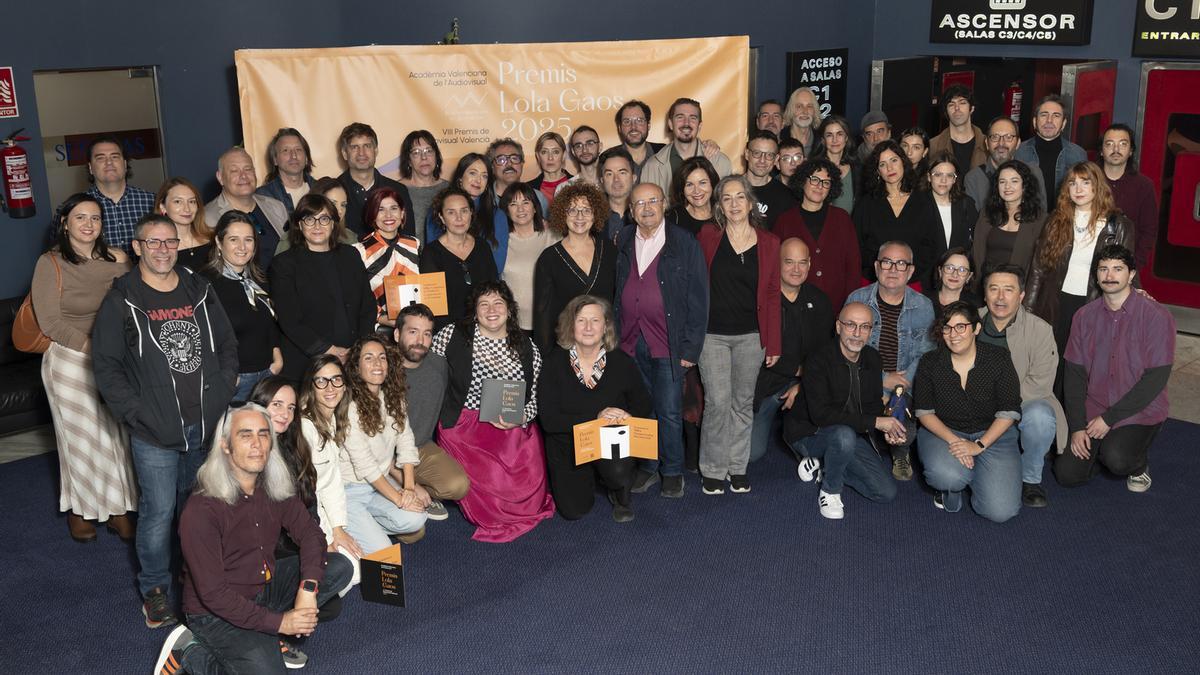 Encuentro de nominados a los premios Lola Gaos, con la presencia del "premio de honor" Rodolf Sirera.