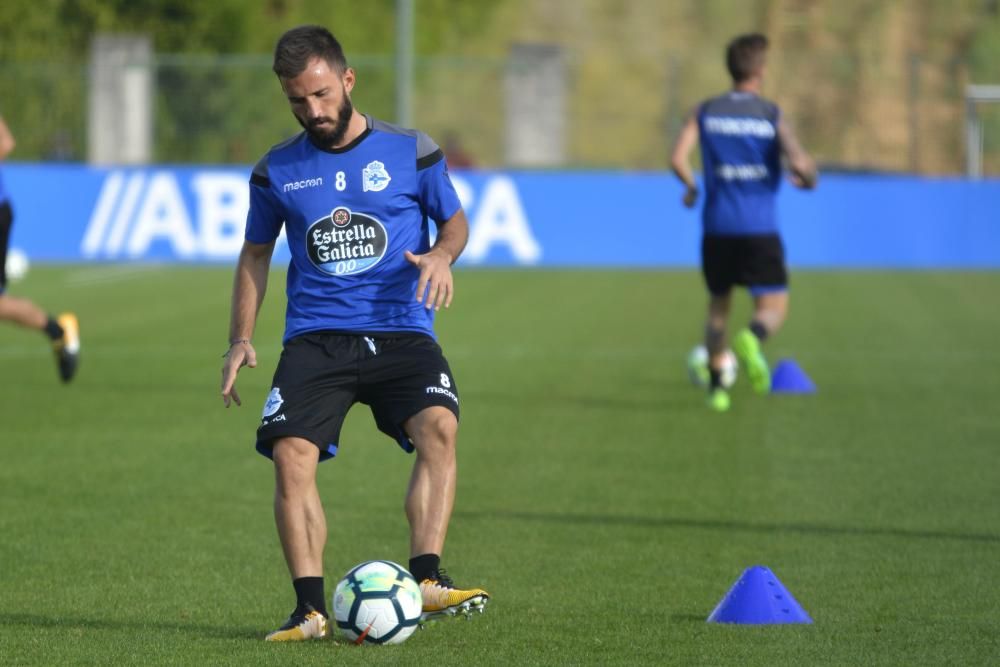 El equipo recibe el miércoles en Riazor al Alavés, que todavía no ha estrenado el marcador.