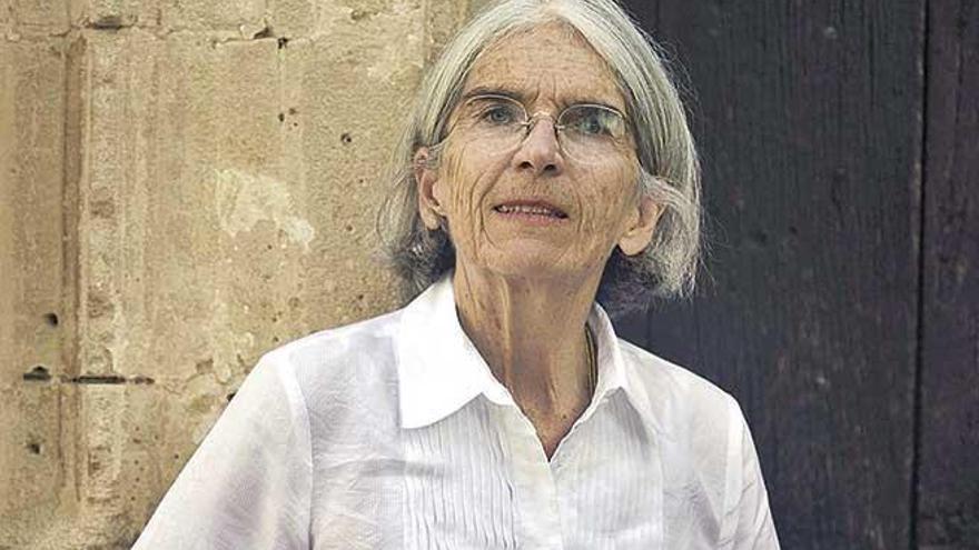 Donna Leon.