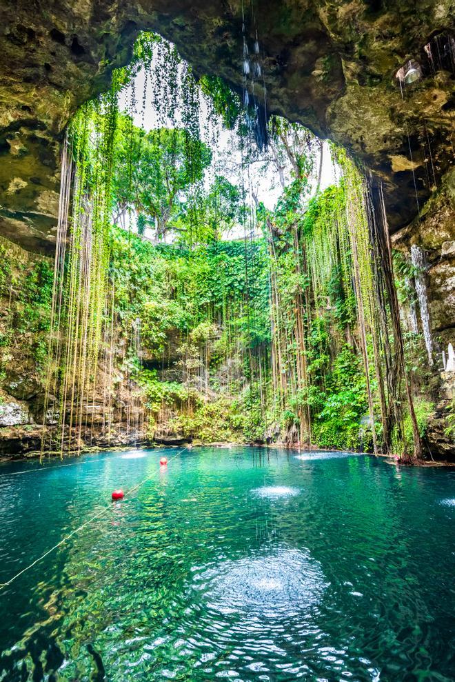 Cenote Ik Kil Riviera Maya