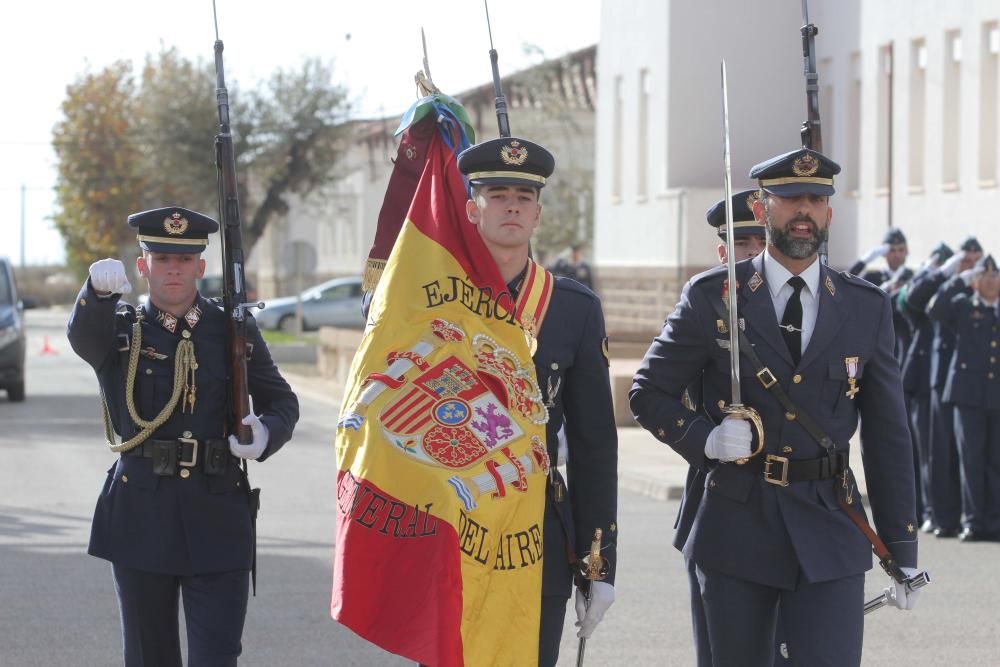 Jura de bandera de nuevos alumnos en la Academia General del Aire