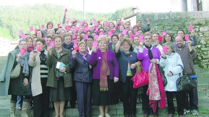 Las mujeres participantes en el encuentro.