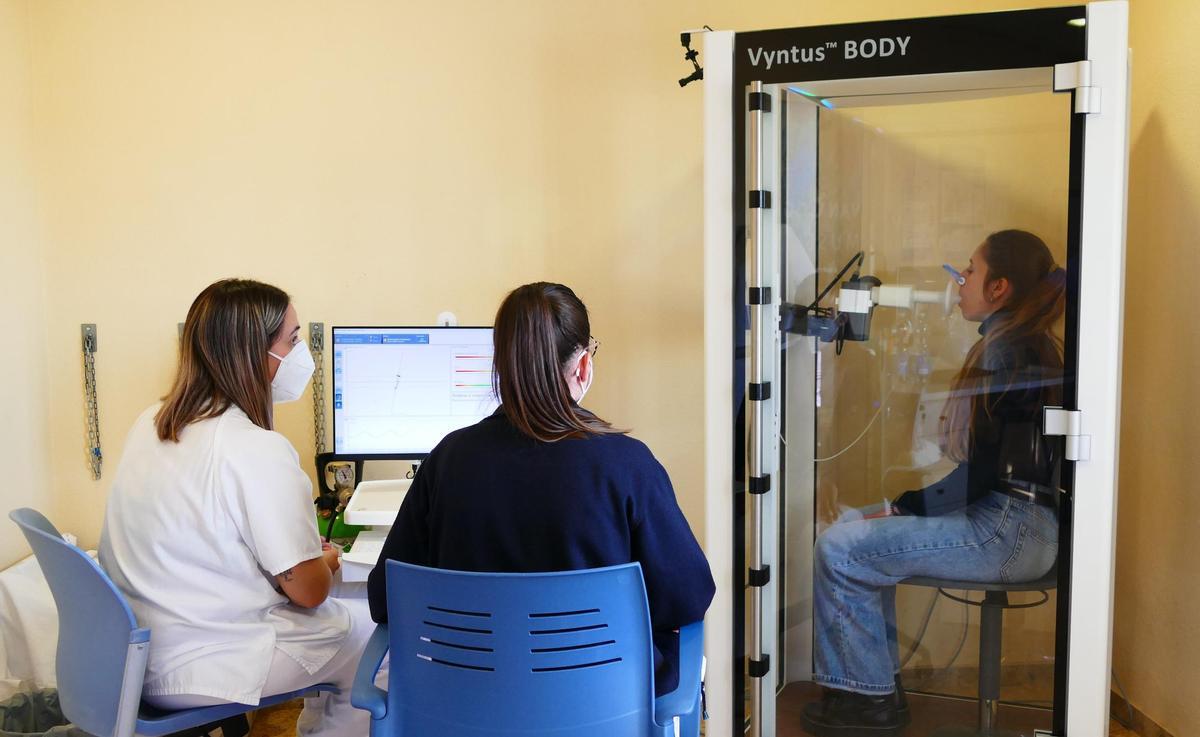 El Hospital de Vinaròs incorpora la pletismografía pulmonar como técnica especializada en el diagnóstico de enfermedades