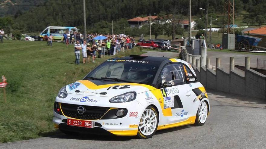 Opel Adam R2 de Esteban Vallín.