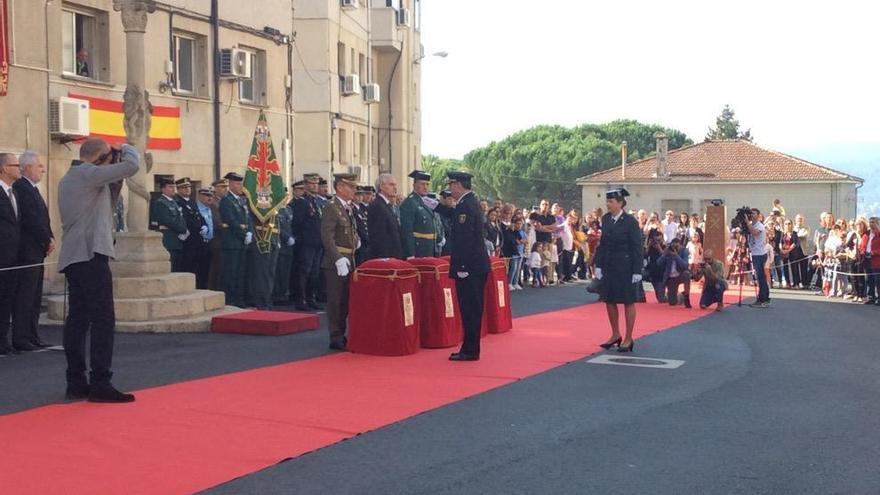 Entrega de medallas en el cuartel de Santa Mariña.