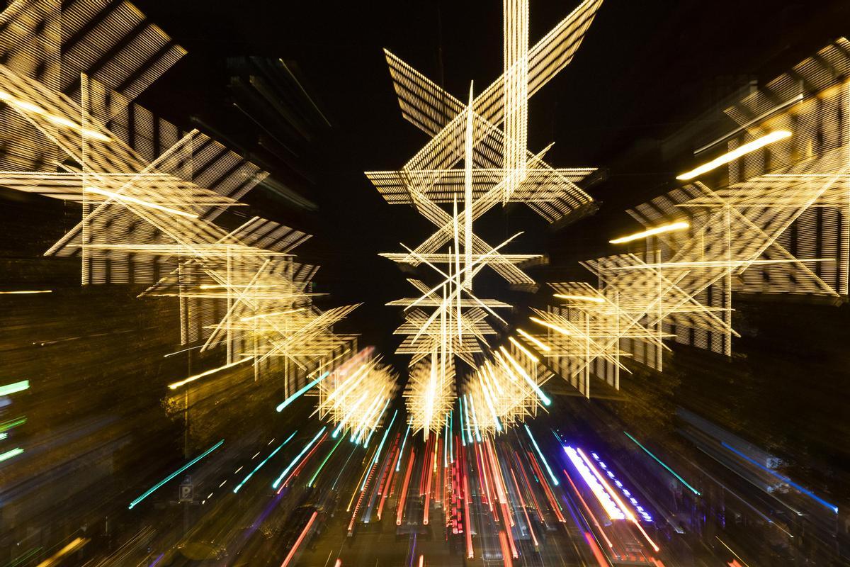 La calle Aragó vista desde el bus del Barcelona Christmas Tour