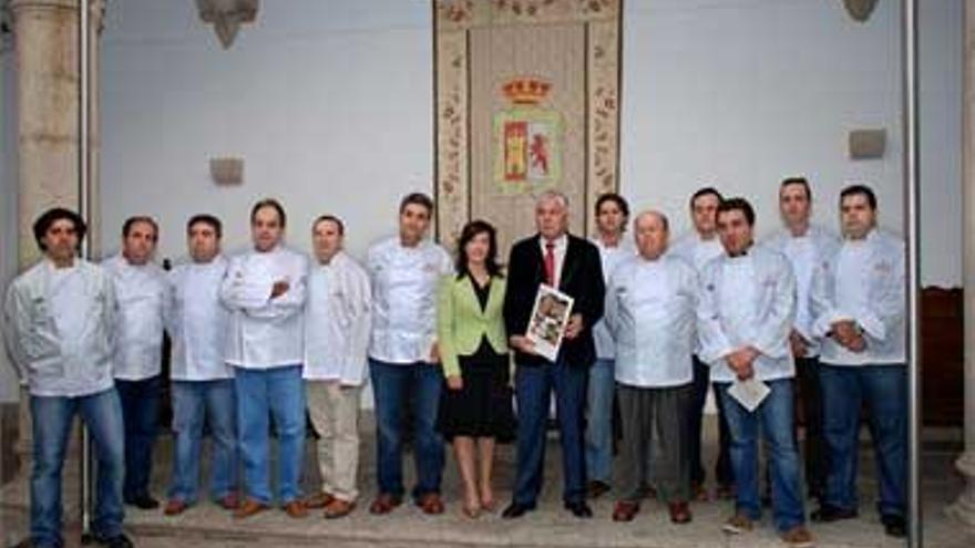 Veinte cocineros cacereños llevan su gastronomía a San Sebastián