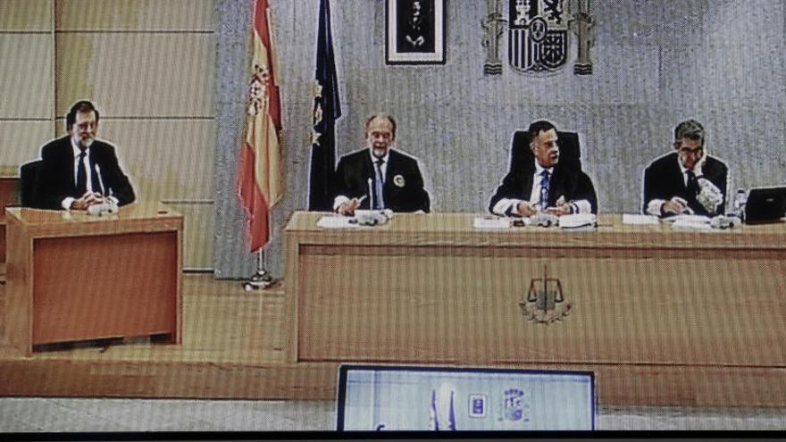 Rajoy durante su comparecencia como testigo en Gürtel.