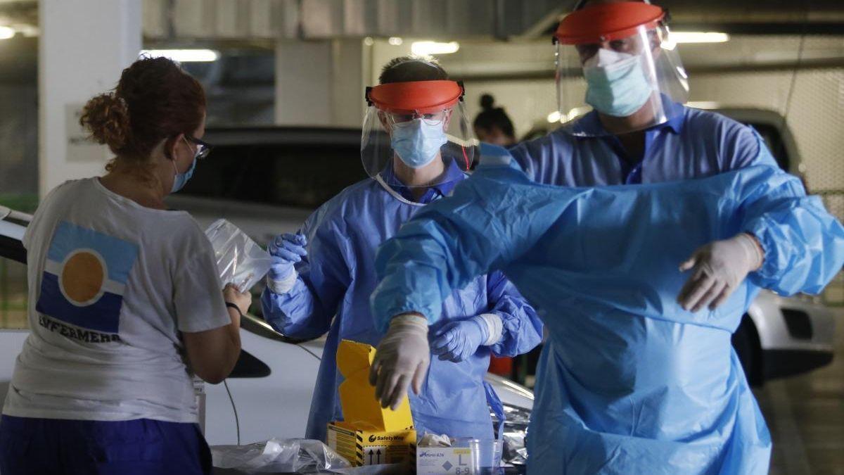 Autocovid del centro sanitario Carlos Castilla del Pino en Córdoba.