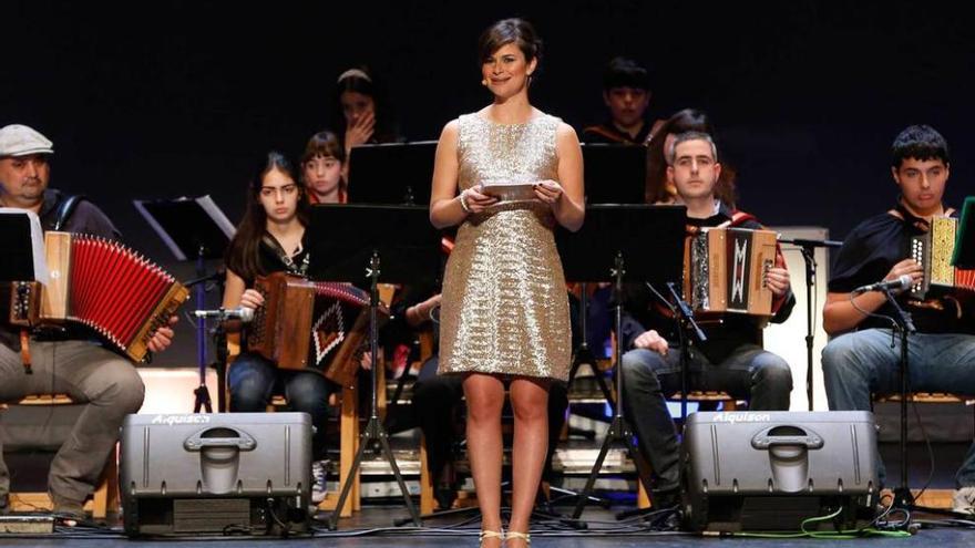 Esther Fonseca, en una de las galas del &quot;Ciudad de Oviedo&quot;.