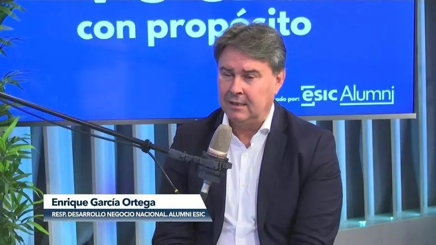 Enrique García Ortega: transformar Correos en plena revolución logística