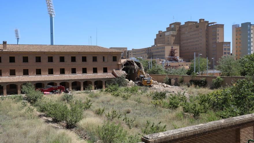 Comienza el derribo del histórico convento de Jerusalén de Zaragoza