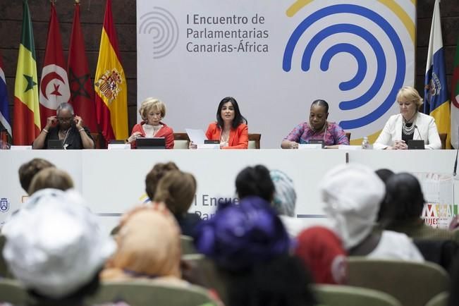 16/05/2016.Inauguración del I Encuentro de Parlamentarias Canarias-África.Hanna Birna.Catherine Samba-Panza.Carolina Darias.Maria Teresa Fernandez de la Vega.Barbara Hendricks.Santa Cruz de Tenerife