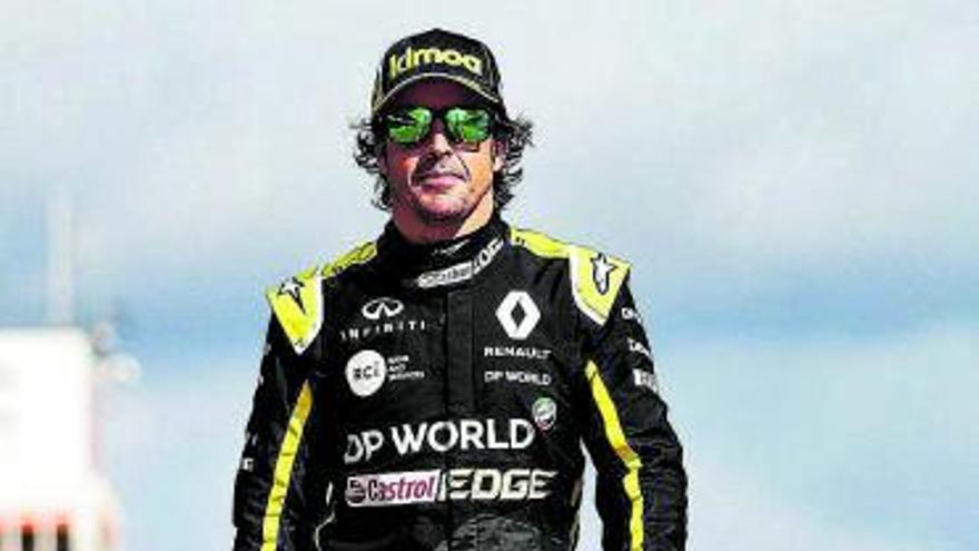 El director deportivo de Renault elogia la “ambición” de Alonso