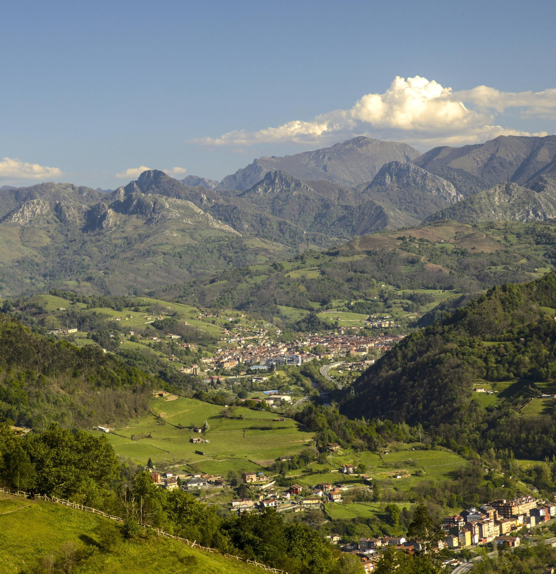 Rincones de Laviana: así es el concejo del Alto Nalón, el punto de encuentro entre la Asturias industrial y el paraíso natural