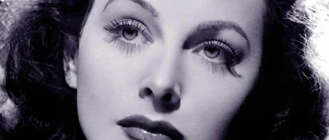 La actriz Hedy Lamar, precursora del wifi.