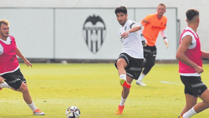 Nottingham - Valencia: Test Premier en el momento clave del verano