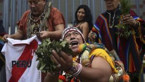 En la ceremonia participaron brujos de la costa, sierra y selva peruana.