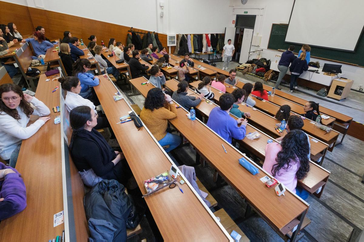 Imagen de archivo del examen MIR.