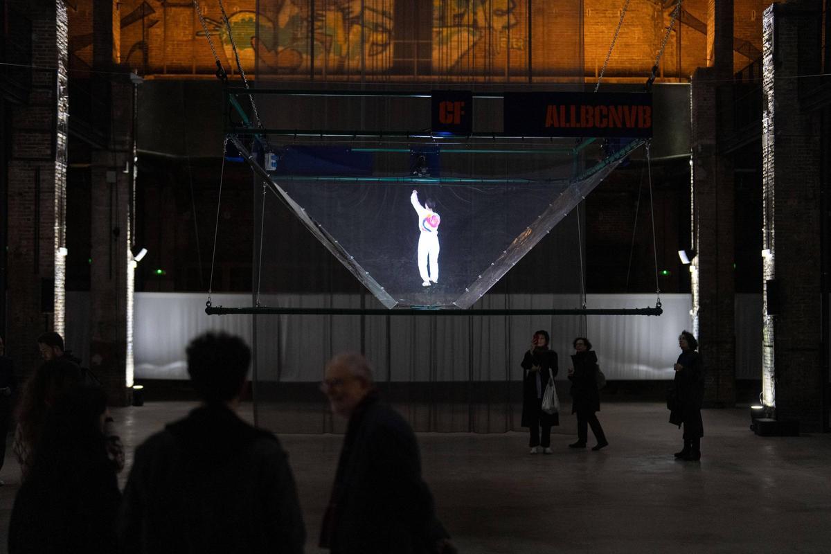 Llum BCN 2026: 'Performance' de Laia Estruch el día antes del festival