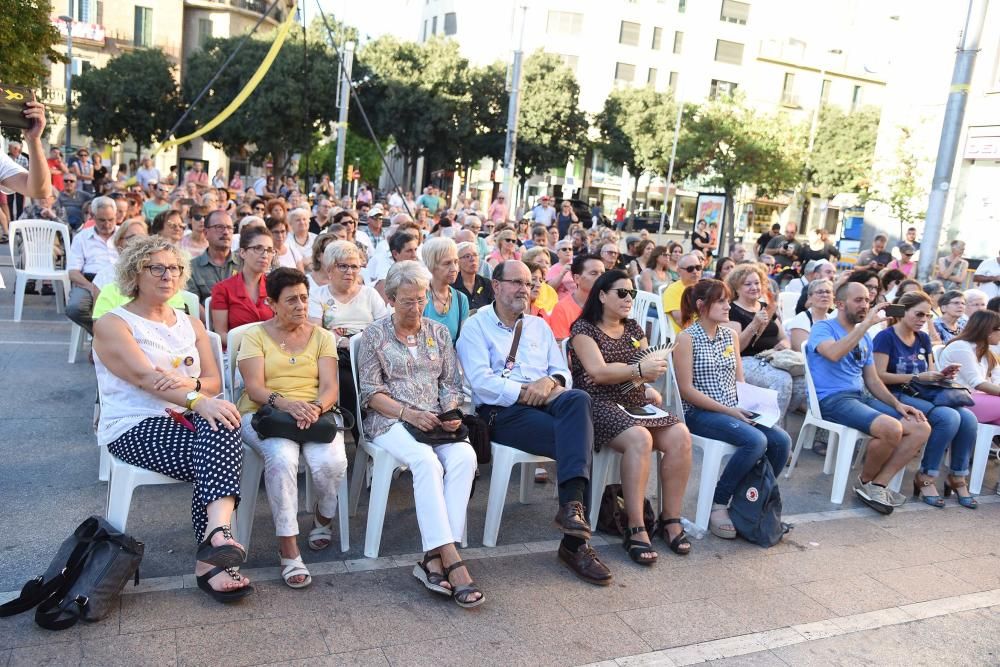 Acte d' ERC per les preses polítiques a la Plaça d