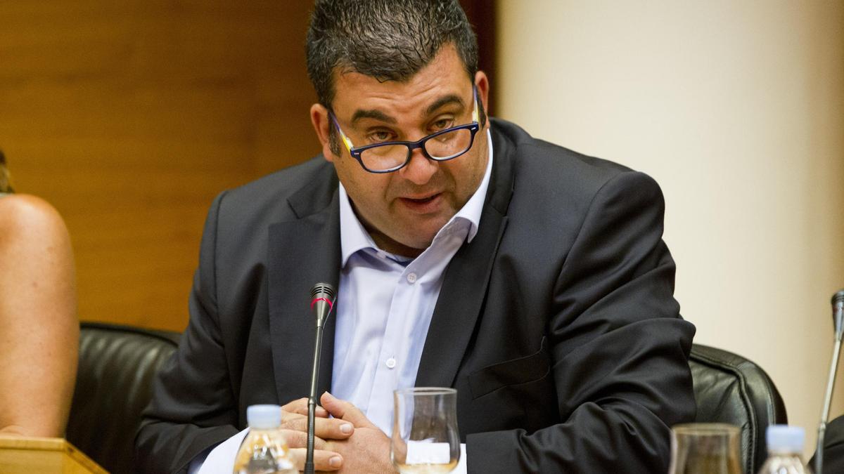 Vicente Cutanda, en las Corts.