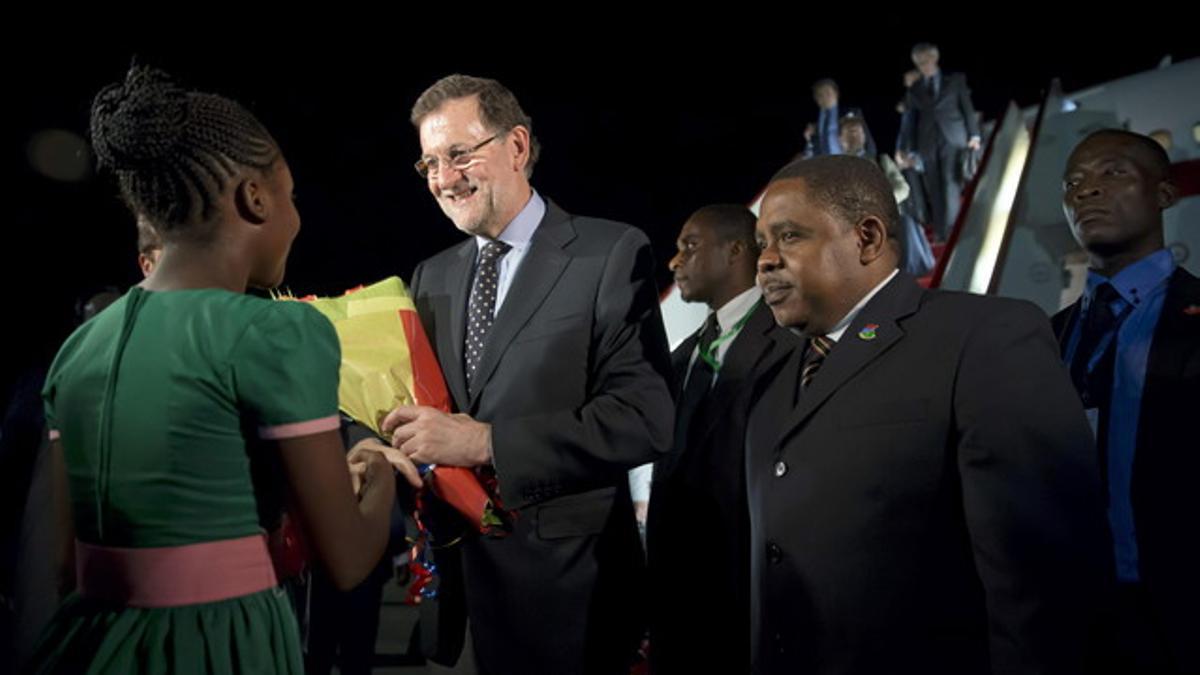 Rajoy se reúne con el dictador Obiang para intentar ganar peso en África