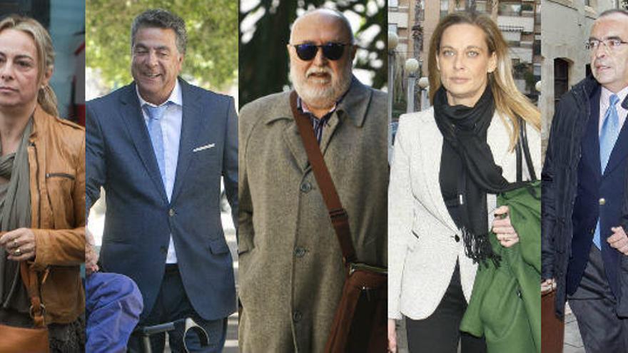 De izquierda a derecha: Sonia Castedo, Enrique Ortiz, Enrique Sanus, Isabel Campos y José Luis Ortuño